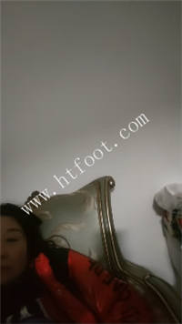 2fndzy5rm11.jpg