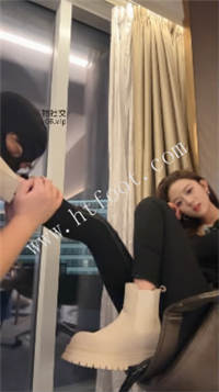 rjt13j33knd.jpg