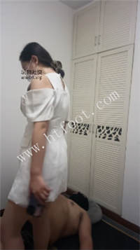 2fi0px50cpq.jpg