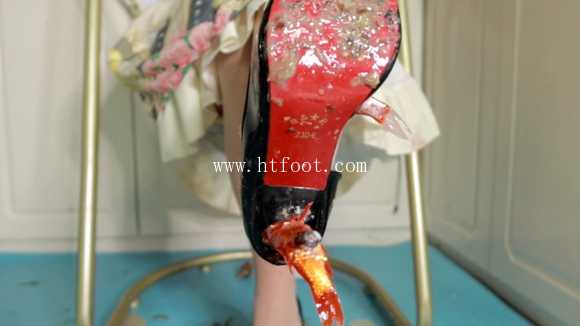 090447wui3j3a3ovyomgzg.jpg