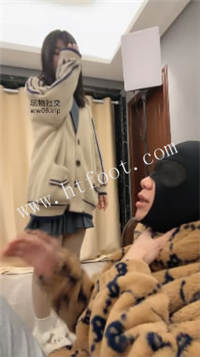 074948v8n14cvbdrohb8n8.jpg
