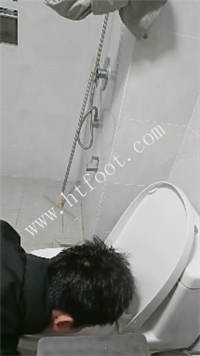 001232e22g830i6ir3con2.jpg