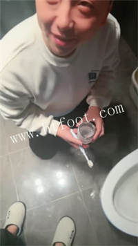 224004wootl69joudmy46t.jpg