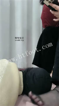223515hrlhmcd79yg6lnzd.jpg