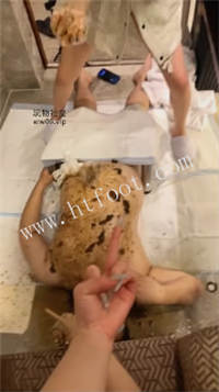 010627gzsumrwyg8ryu7g8.jpg