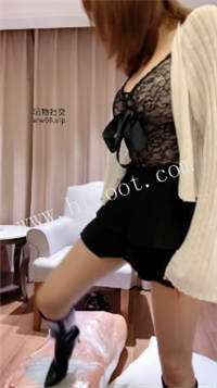 035122d5eq8q111nzflaai.jpg