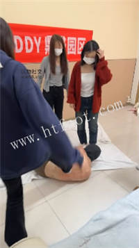 041406sabfffb1wbbg1phg.jpg