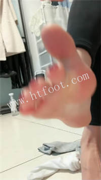042221cd3mdr13uh3hnnuh.jpg