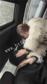 230300dfoo8ffsdflswo1n.jpg