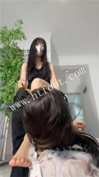230503hzkw94zzwlwlwslf.jpg