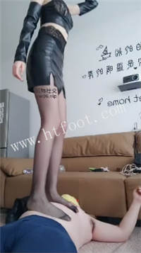 205048z0es6yktr5033636.jpg