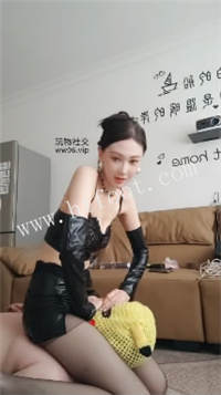205050m1c7zj619lb9ik97.jpg