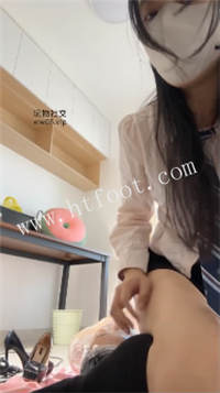 205529kcwgqmetgo71mj3a.jpg