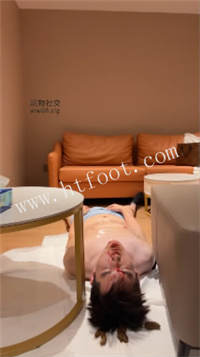 205814b5drhibsrgcjglfl.jpg
