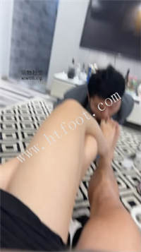 002309fbn5xuxteun5aj3n.jpg