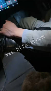 003705fuiuwp8zuamwwfhr.jpg