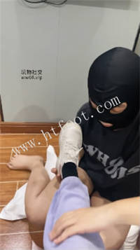 004628sm44c8188csn8hnu.jpg