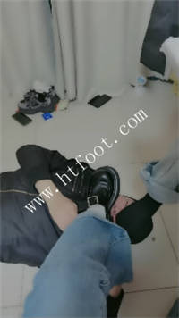 023911axsb981f9h1rzht1.jpg