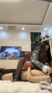 091741j39b6hz38ge8ew20.jpg