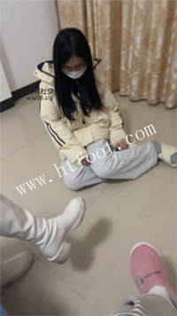 100702ef0sj8s5x8savn8v.jpg