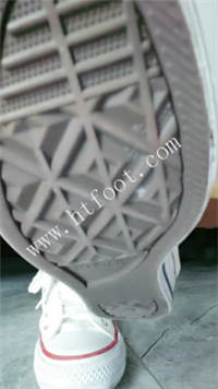 121434bma9qqbb7ma132an.jpg