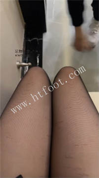 000336p1ql7lvpya77702f.jpg
