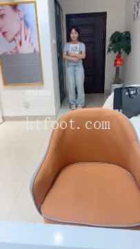 ZB9359 刘二狗--开发记者小姐姐25分钟