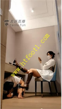 TL22186 禾未】长靴碾香蕉喂食钻跨遛狗60分钟