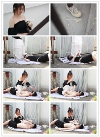 【黑丝诱惑】素人篇：晓俞阳台室外脏鞋踩食物耳光虐乳